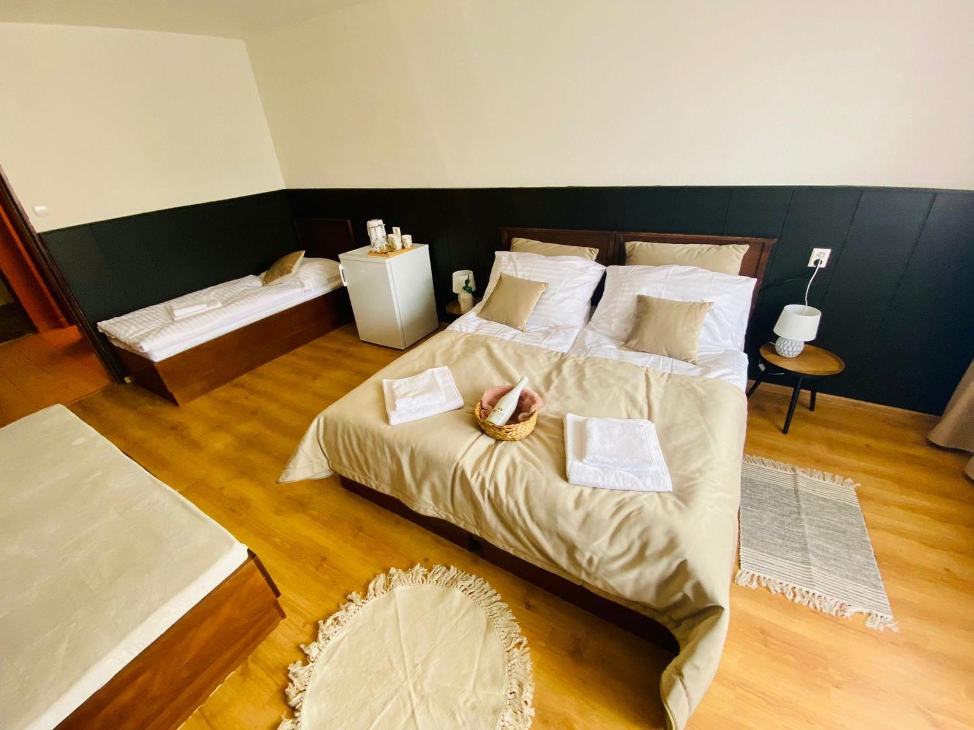 Hotel Podlesanka Vysoké Tatry Esterno foto