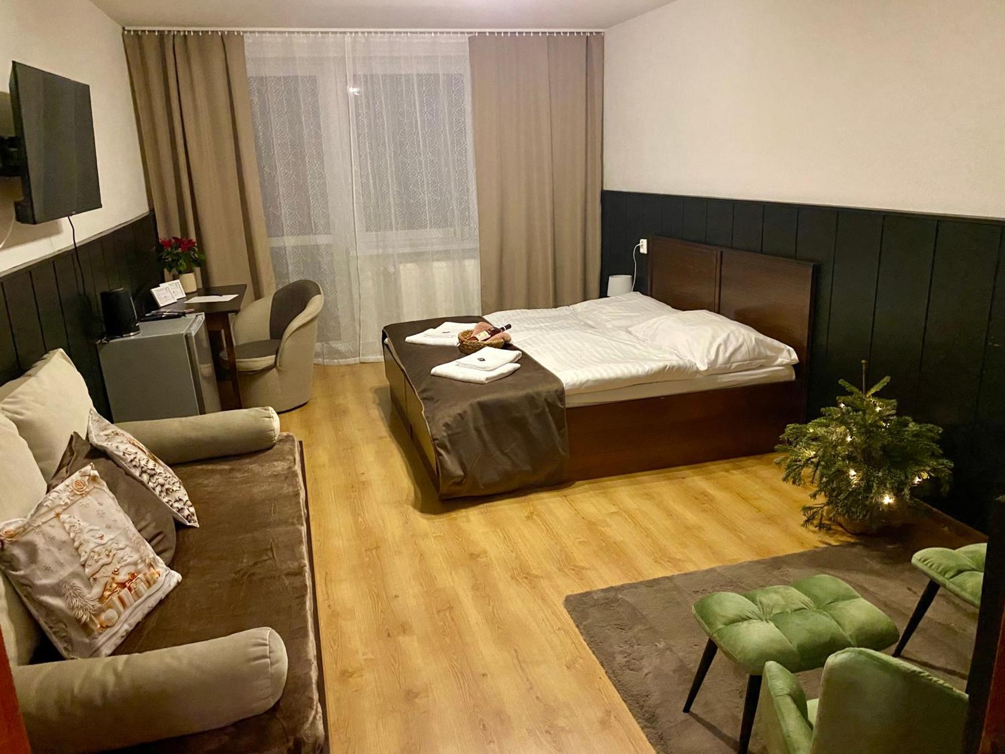 Hotel Podlesanka Vysoké Tatry Esterno foto